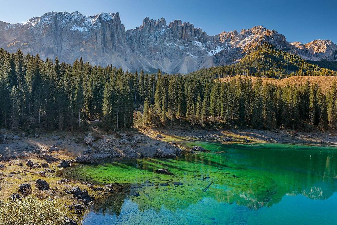 Lago di Carezza con il Latemar